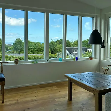 With Sea Views In Skovgarde Allingabro